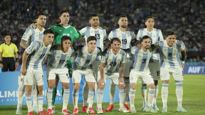 Argentina consigui 3 puntos de oro en Uruguay 