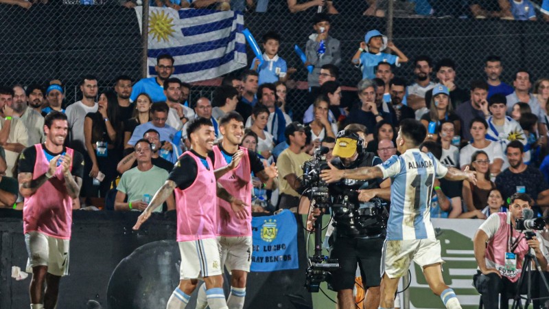 Sin Messi, la Seleccin gan en el Centenario