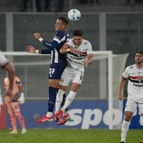 Amargo inicio de Copa Libertadores para Talleres, mereció más pero se quedó en cero