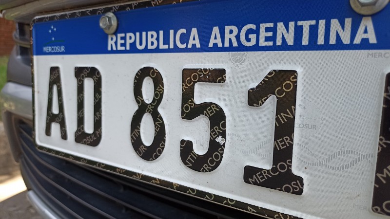 Se puede viajar a Chile con patente provisoria?