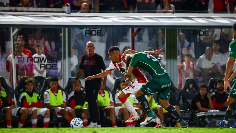 Insituto empat contra Sarmiento en un partido que deba ganar para clasificar a playoffs