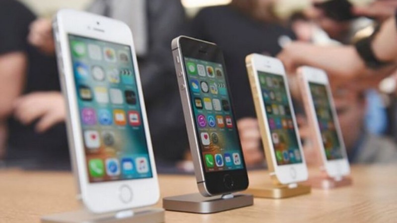 El Gobierno elimina aranceles: fuerte baja en los celulares