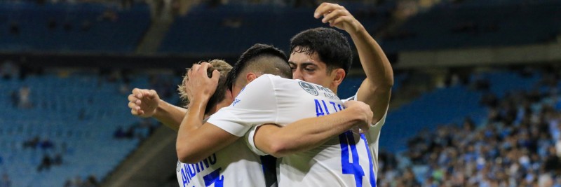 Godoy Cruz empató y acaricia octavos