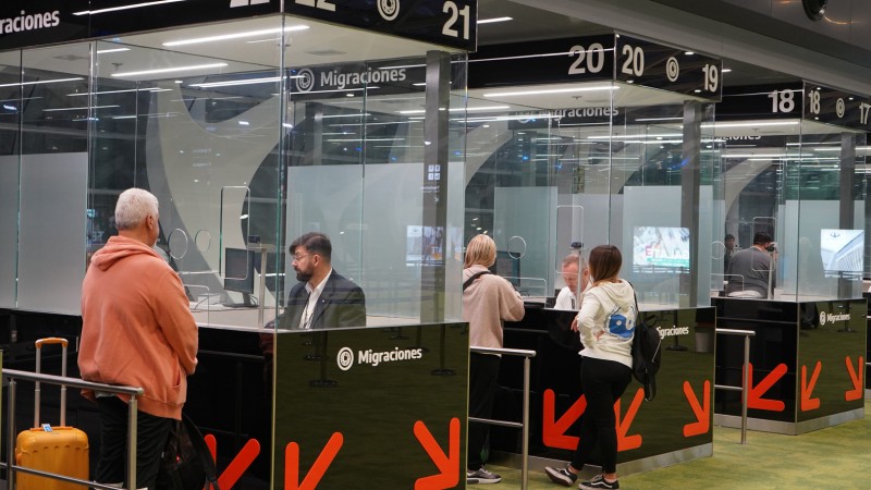 Migraciones: nuevas reglas por DNU