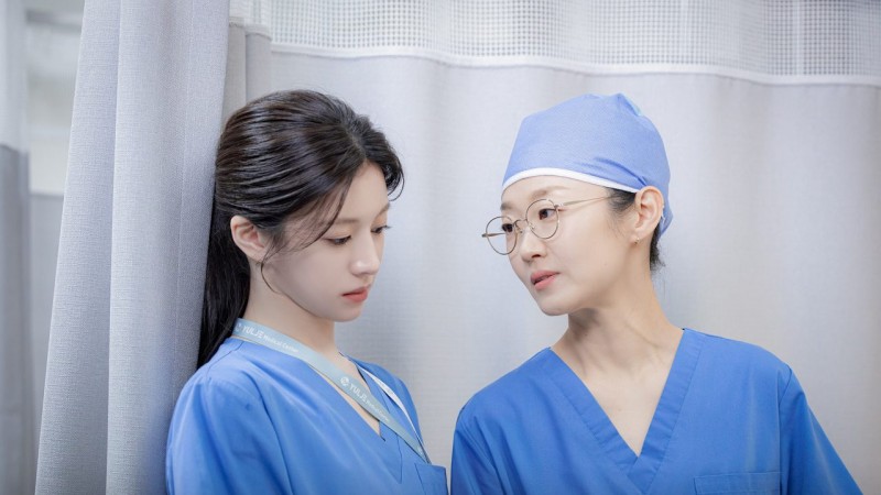 En qu se conecta Manual para residentes con Hospital Playlist?