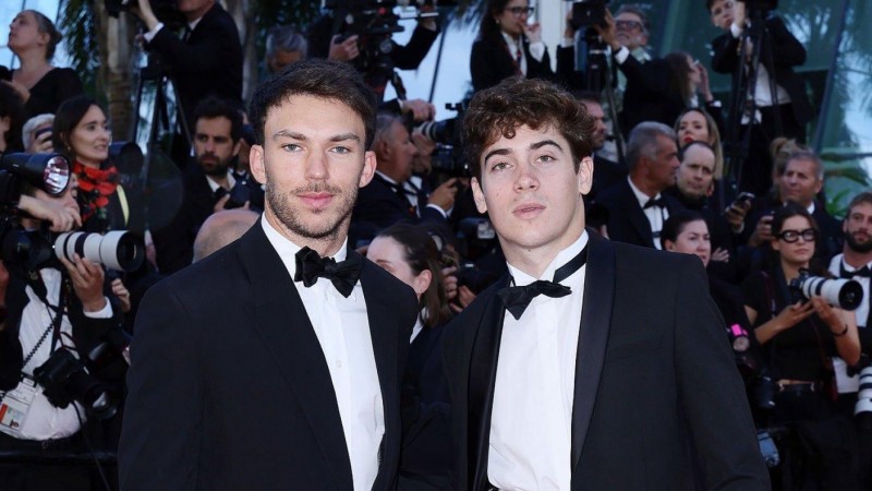 Ponete un traje: Franco Colapinto y su compaero Pierre Gasly participaron del Festival de Cine de Cannes