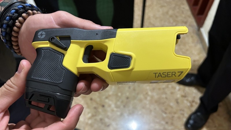 El paso clave de Mendoza para las tasers