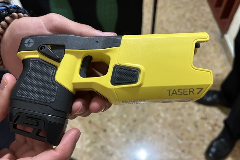 El paso clave de Mendoza para las tasers