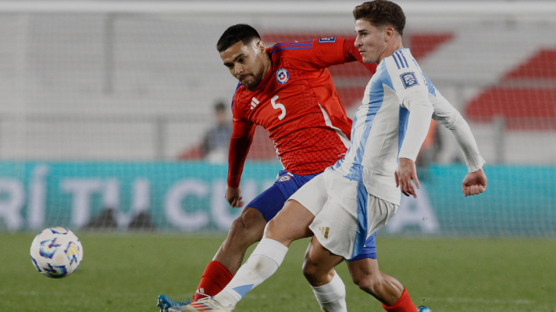 La Seleccin Argentina visita a un desesperado Chile: horario, TV y formaciones