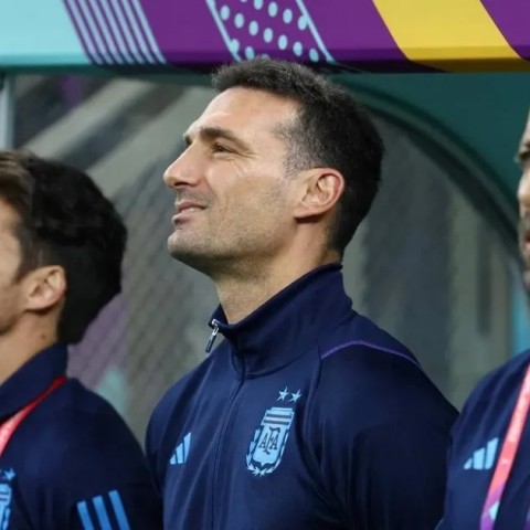 Scaloni negó salidas de su cuerpo técnico