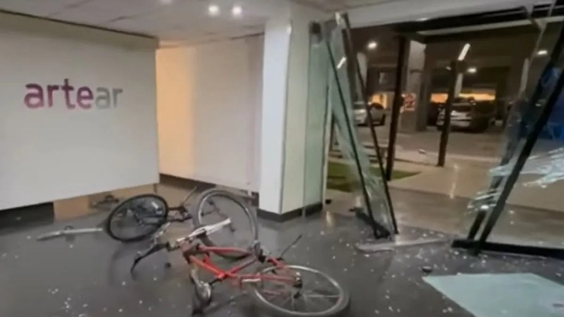 Identifican un exfuncionario por los destrozos en TN
