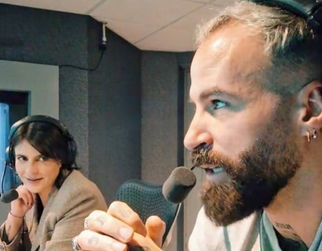 La verdad sobre Marc Crosas, el periodista de Dazn que piropeó a Lola del Carril en vivo