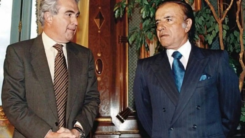 Alberto Kohan aparece en la serie "Menem" por Prime Video?