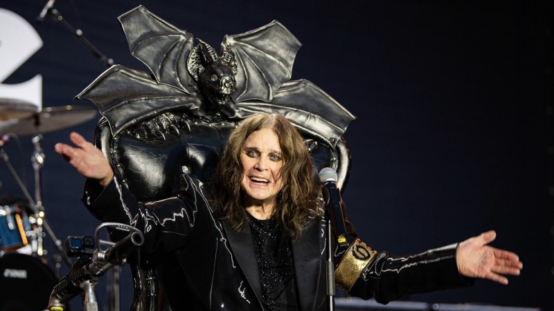 As fue el emocionante funeral de Ozzy Osbourne en su ciudad natal de Birmingham