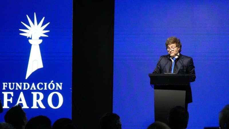 Javier Milei y un fuerte discurso en la Fundacin Faro: "El fin del kirchnerismo"