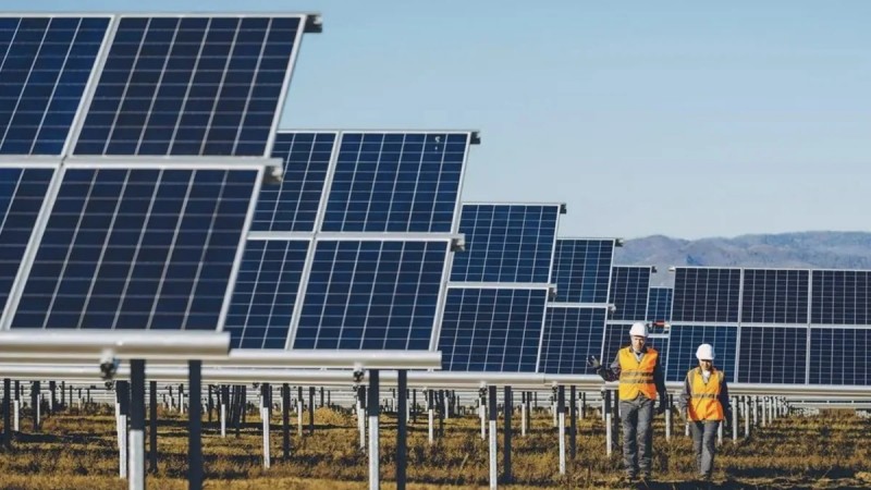 Parque Solar: el anuncio clave de Cornejo
