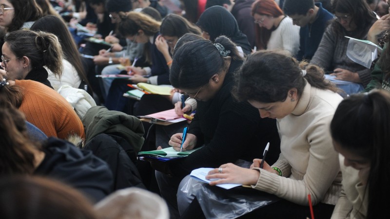 Fraude en las residencias mdicas: denuncia penal y reprogramacin del examen