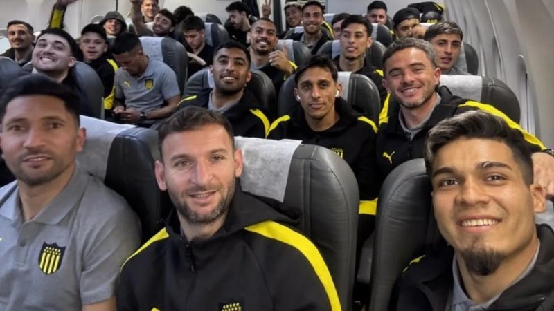 La pelea menos pensada: Aerolneas Argentinas critic a Pearol