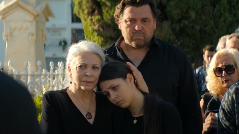 Habr segunda temporada de Dos tumbas, la nueva serie de Netflix?