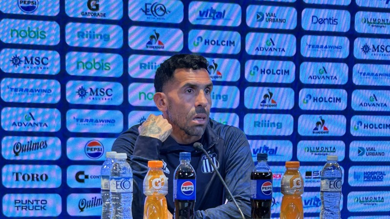 Carlitos Tvez no se baja del barco: reafirm su compromiso de seguir al frente de Talleres