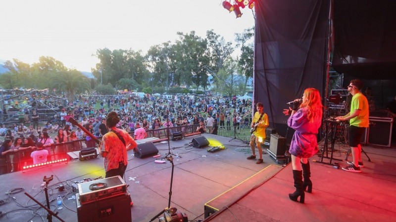 Mendoza se llena de festivales para recibir la primavera: todo lo que podes hacer