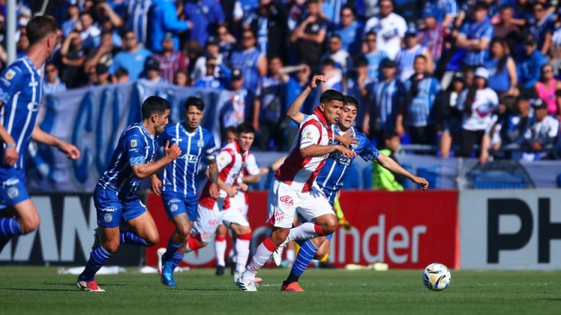 Godoy Cruz e Instituto empatan 1-1 en la fecha 9 de la Zona B del Torneo Clausura