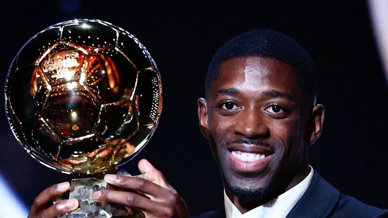 Ousmane Dembl, el jugador del PSG, se qued con el Baln de Oro 2025