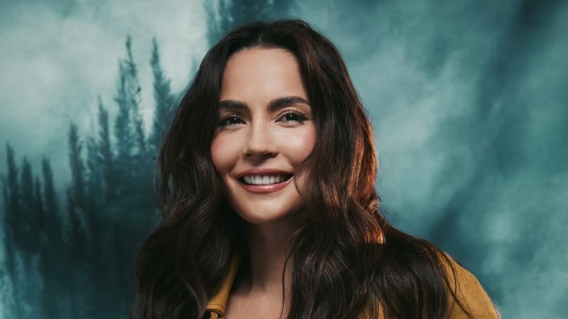 Carmen Villalobos: antes y despus de convertirse en protagonista de La Husped en Netflix