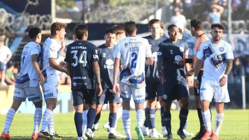 Independiente Rivadavia y Godoy Cruz empataron en el clsico