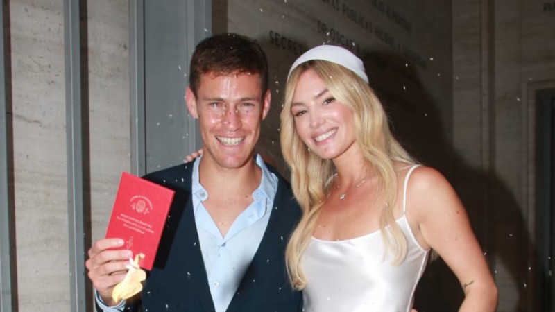 Diego "Peque" Schwartzman y Eugenia De Martino se casaron por civil en una ceremonia ntima en Buenos Aires