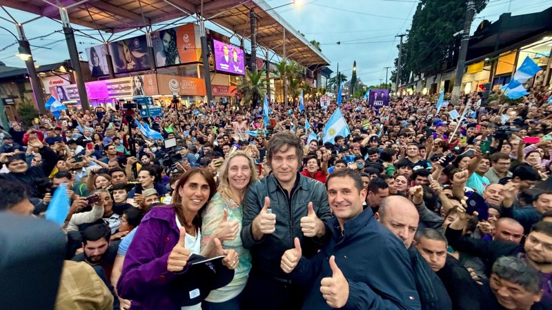 Javier Milei pis fuerte en el Norte: "libertad o la esclavitud que proponen los kirchneristas"