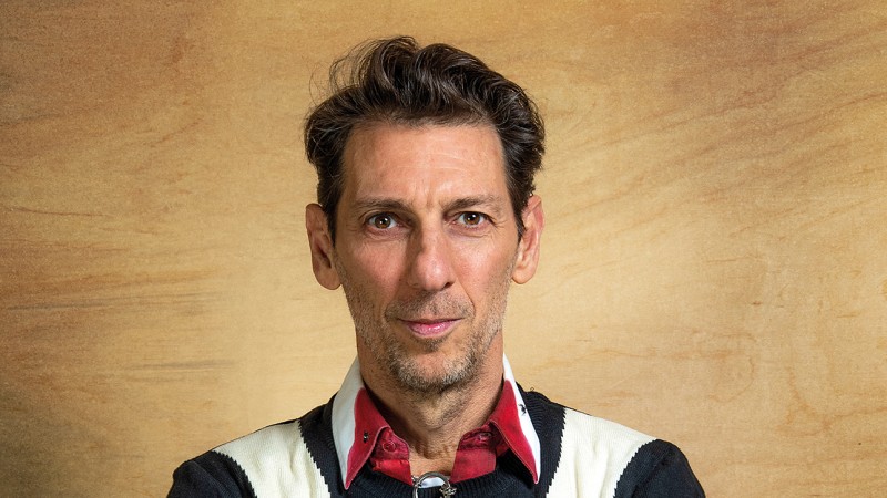 Quin es Humberto Tortonese, el actor que acta en la pelcula 27 noches en Netflix?