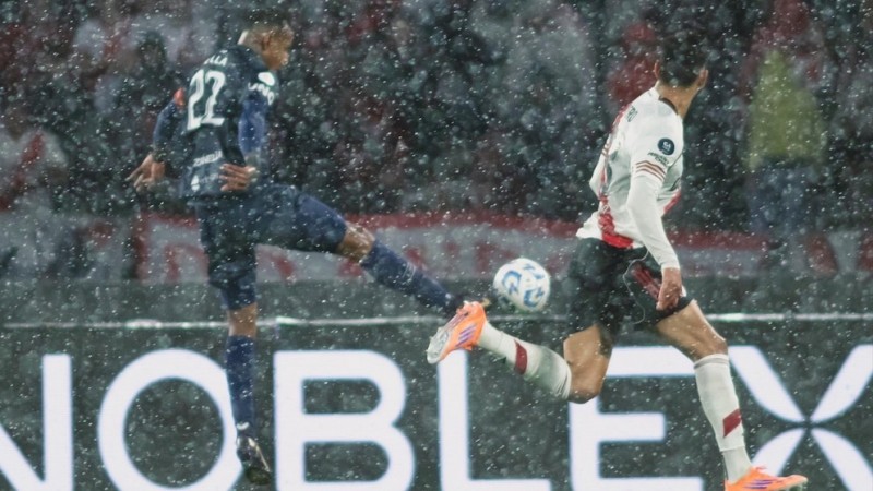 Independiente Rivadavia es finalista de la Copa Argentina y River se hunde