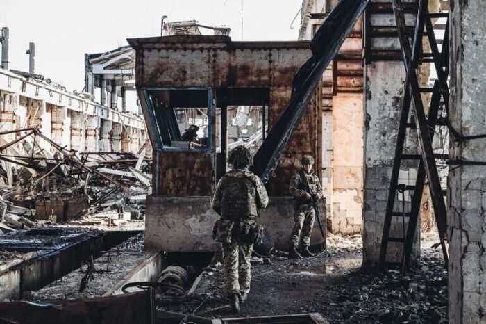 El ataque ruso no cesa y el Donbás es destruído