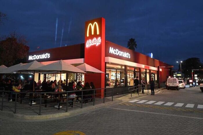 McDonald's inauguró el local más moderno del país