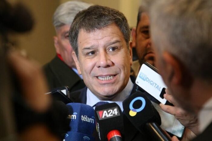 La UCR se despegó de las críticas de Manes a Macri
