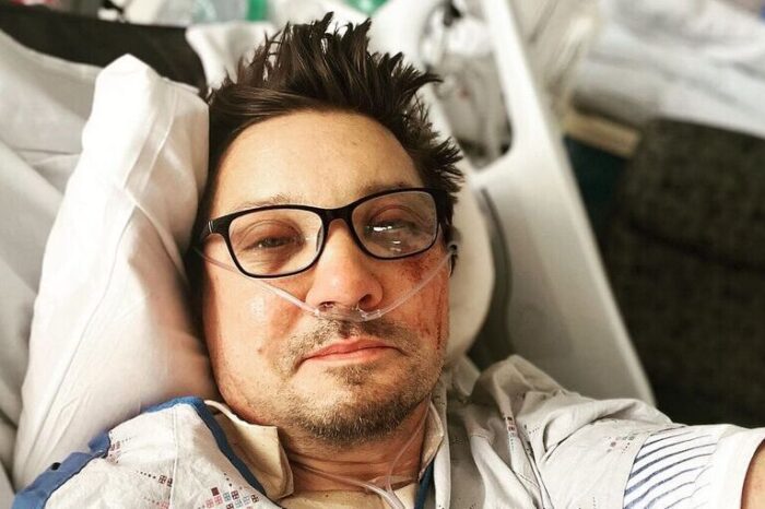 Jeremy Renner subió una selfie en Instagram después del grave accidente