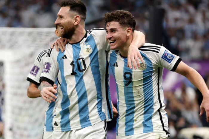 Messi, Julián, Dibu y Scaloni, nominados al The Best 2022