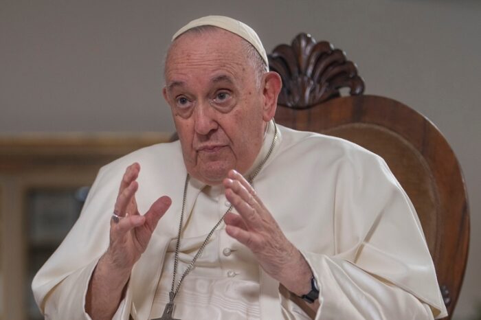 El Papa Francisco criticó duramente a la economía argentina