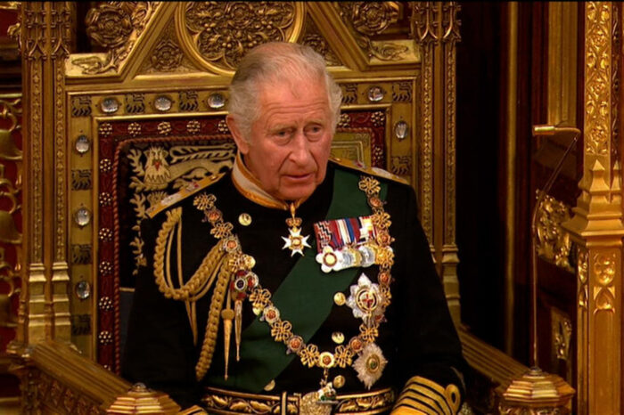 Nadie quiere presentarse en la coronación de Carlos III