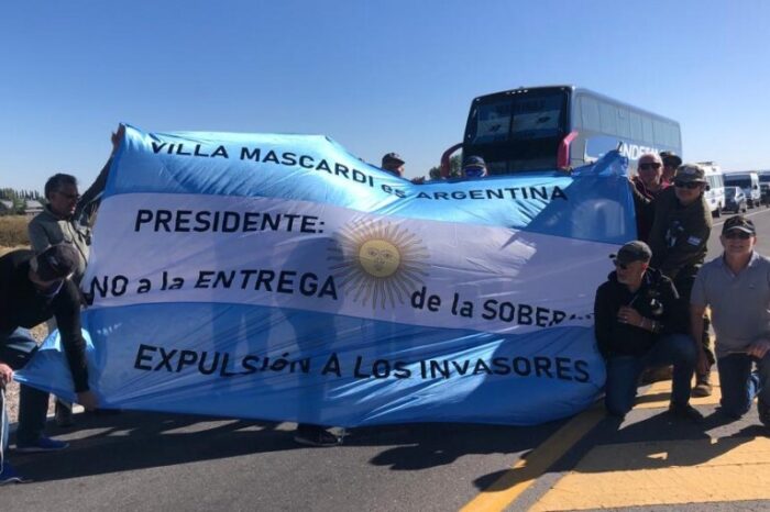 Una caravana masiva protestó en Mendoza