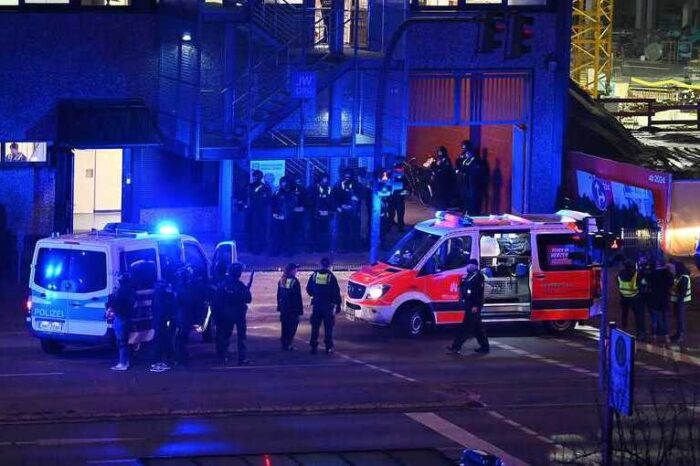 Tiroteo en templo de Testigos de Jehová en Hamburgo deja 7 muertos