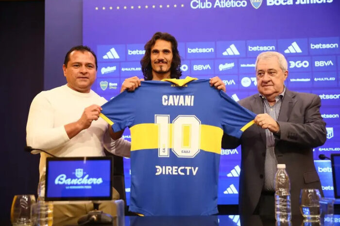 Cavani fue presentado oficialmente en Boca