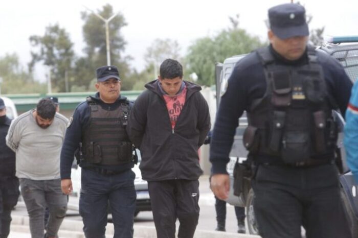 Hay 60 detenidos por los intento de saqueo en Mendoza