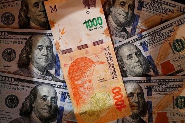 Llora el hornerito: el dólar llegó a $1000